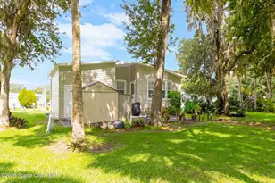379 Holiday Park Blvd NE, Palm Bay, FL 32907 - Photo 8