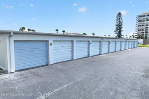 2090 N Atlantic Ave, Cocoa Beach, FL 32931 - Photo 34