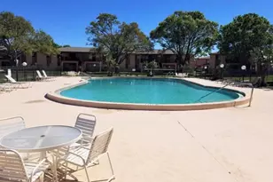 154 San Juan Cir, Melbourne, FL 32935 - Photo 2