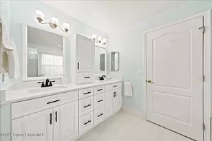 882 Wood Creek Dr, Melbourne, FL 32901 - Photo 18