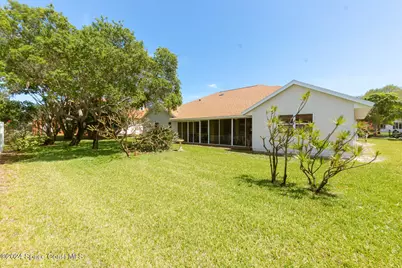 410 Oriole Lane, Indialantic, FL 32903 - Photo 12