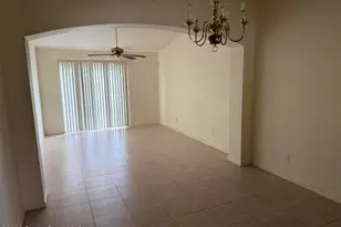 950 Luminary Cir, Melbourne, FL 32901 - Photo 4