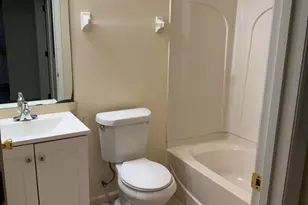 950 Luminary Cir, Melbourne, FL 32901 - Photo 8