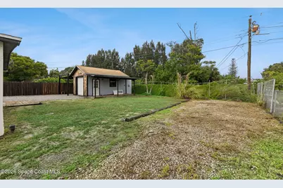 1061 Bianca Drive NE, Palm Bay, FL 32905 - Photo 20