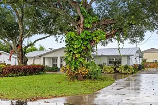 3324 Sunrise Blvd, Fort Pierce, FL 34982 - Photo 2