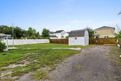 3324 Sunrise Boulevard, Fort Pierce, FL 34982 - Photo 24