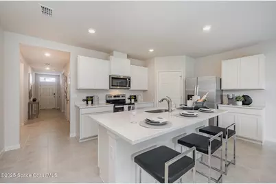 207 Lafleur Street SW, Palm Bay, FL 32908 - Photo 10