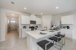 207 Lafleur Street SW, Palm Bay, FL 32908 - Photo 10