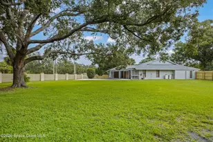 2370 Ophelia Ln, Melbourne, FL 32934 - Photo 22