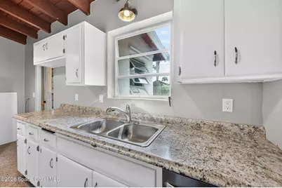 1041 S Brevard Avenue, Cocoa Beach, FL 32931 - Photo 12