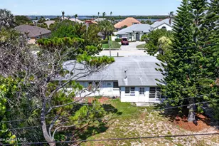 1041 S Brevard Ave, Cocoa Beach, FL 32931 - Photo 54