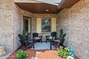 1467 Country Club Dr NE, Palm Bay, FL 32905 - Photo 2