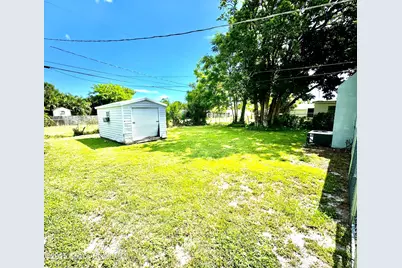 230 Crown Boulevard, Melbourne, FL 32901 - Photo 16