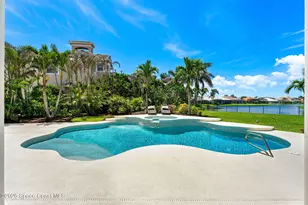 242 Flanders Dr, Indialantic, FL 32903 - Photo 4