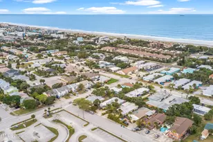 401 Sunrise Dr, Cocoa Beach, FL 32931 - Photo 2