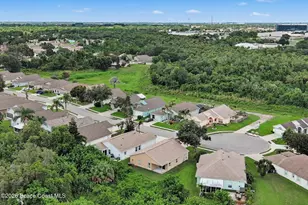 2476 Hidden Pine Ln NE, Palm Bay, FL 32905 - Photo 30