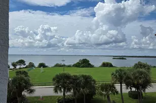8914 Puerto Del Rio Dr, Cape Canaveral, FL 32920 - Photo 10