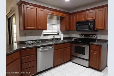 1291 Ein Court NW, Palm Bay, FL 32907 - Photo 8