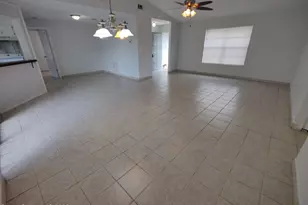 981 Forest St NE, Palm Bay, FL 32907 - Photo 4