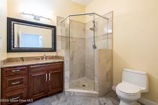 2100 Vernon Pl, Melbourne, FL 32901 - Photo 12