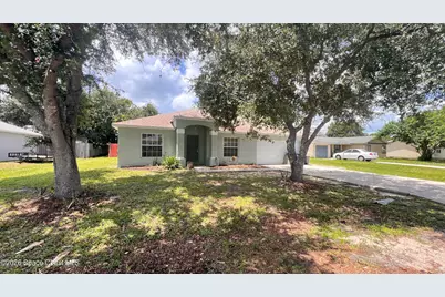 170 Nadell Avenue NW, Palm Bay, FL 32907 - Photo 2