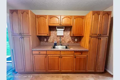 891 Clifton Road SE, Palm Bay, FL 32909 - Photo 6