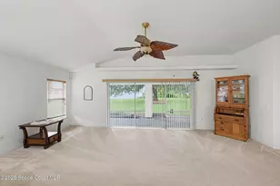 952 Tavernier Cir NE, Palm Bay, FL 32905 - Photo 2