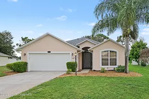 952 Tavernier Cir NE, Palm Bay, FL 32905 - Photo 1