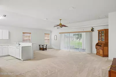 952 Tavernier Circle NE, Palm Bay, FL 32905 - Photo 8