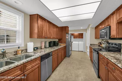502 Majorca Court S, Satellite Beach, FL 32937 - Photo 10