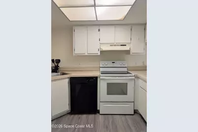 1680 Sunny Brook Lane NE #J210, Palm Bay, FL 32905 - Photo 8