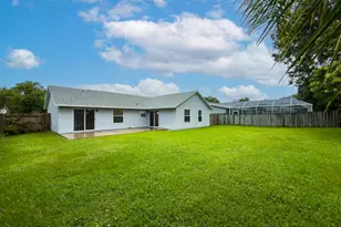 2540 Wild Wood Dr, Melbourne, FL 32935 - Photo 34