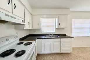 1590 S Deleon Ave, Titusville, FL 32780 - Photo 4