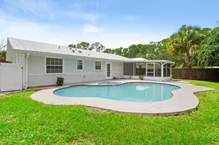 1263 37th Ave SW, Vero Beach, FL 32968 - Photo 4