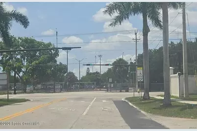 8200 NW 44th Court, Lauderhill, FL 33351 - Photo 4