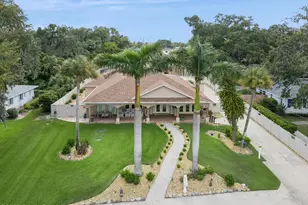 949 N Indian River Dr, Cocoa, FL 32922 - Photo 2