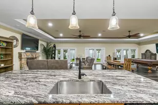 949 N Indian River Dr, Cocoa, FL 32922 - Photo 22