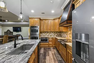 949 N Indian River Dr, Cocoa, FL 32922 - Photo 20