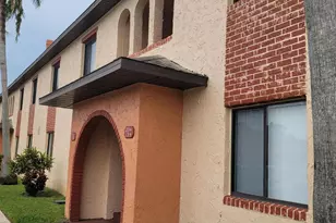 235 San Juan Cir, Melbourne, FL 32935 - Photo 2