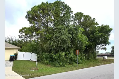 110 White Road SW, Palm Bay, FL 32908 - Photo 6