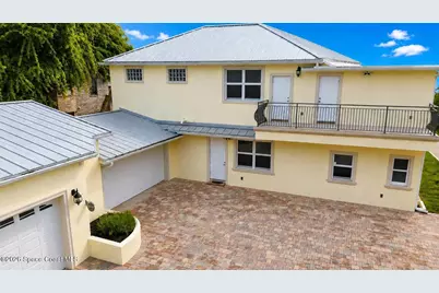 1613 N Indian River Drive, Cocoa, FL 32922 - Photo 10