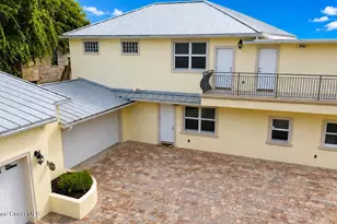 1613 N Indian River Dr, Cocoa, FL 32922 - Photo 10