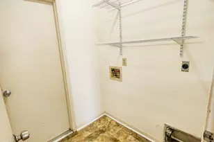 821 Hawaii Ave NW, Palm Bay, FL 32907 - Photo 2