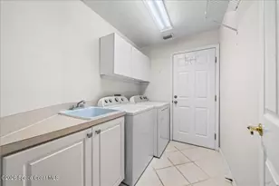 366 Carmel Dr, Melbourne, FL 32940 - Photo 10