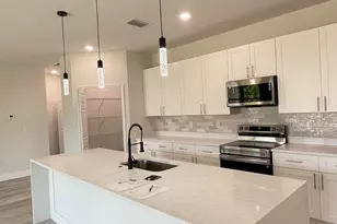 349 SW Galena Street SW, Palm Bay, FL 32908 - Photo 6