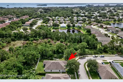 250 Briarcliff Circle, Sebastian, FL 32958 - Photo 4