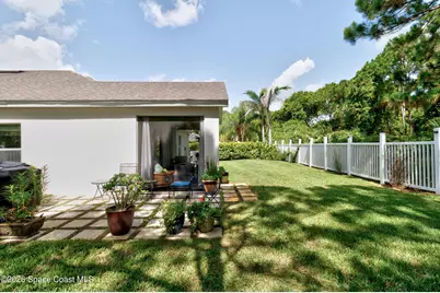 250 Briarcliff Circle, Sebastian, FL 32958 - Photo 28