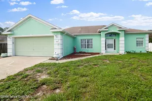 698 Thuringer St NW, Palm Bay, FL 32907 - Photo 2