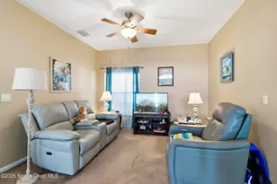 698 Thuringer St NW, Palm Bay, FL 32907 - Photo 4