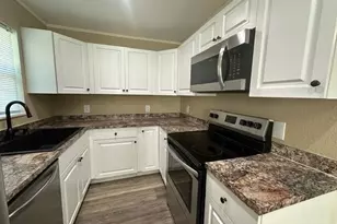 3040 Eads Ct, Titusville, FL 32780 - Photo 6